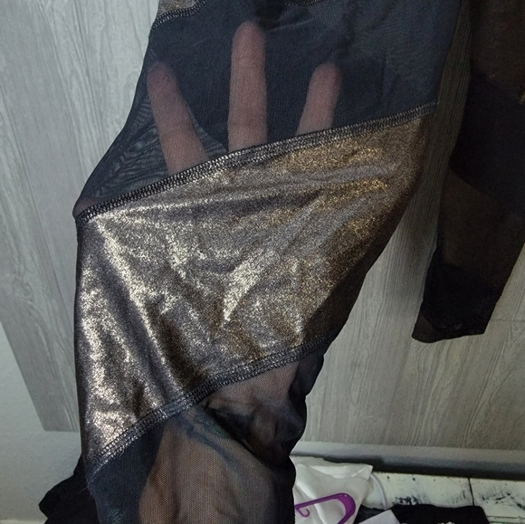 PINK Victoria's Secret Metallic Rose Gold And Sheer Black Leggings - Picture 4 of 5